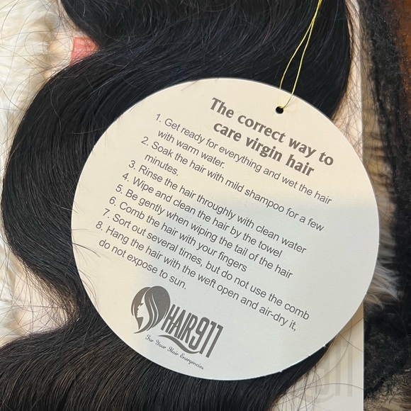 22 Inch Body Wave Black Clip in Virgin Human Hair extensions | 100 grms - Picture 4 of 6